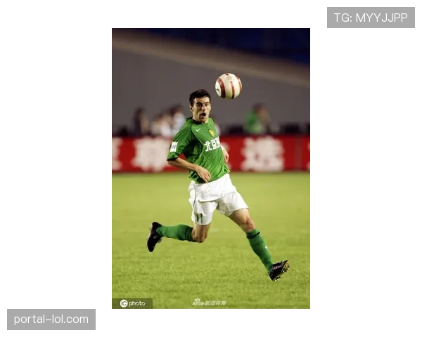 退役球员带队助力青少年足球发展，文化传承计划正式启动