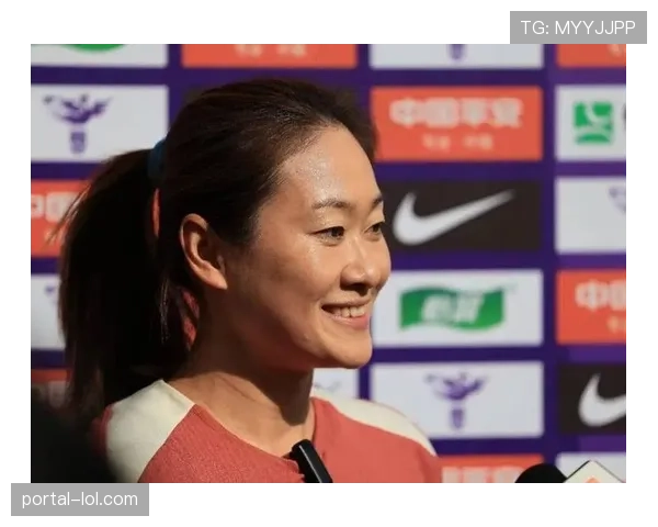 中国女足深圳集训，备战亚洲杯