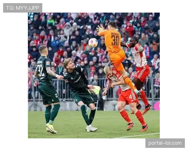 拜仁慕尼黑2-1逆转多特蒙德，积分榜反超对手登顶